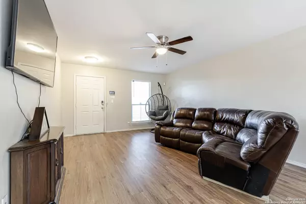 Universal City, TX 78148,10310 Springwood