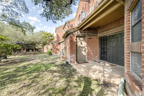 San Antonio, TX 78240,7930 Roanoke UNIT 401