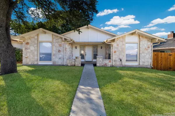 142 Bolerio, Universal City, TX 78148