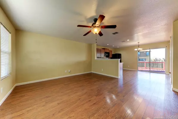 San Antonio, TX 78244,7927 Horse Holw