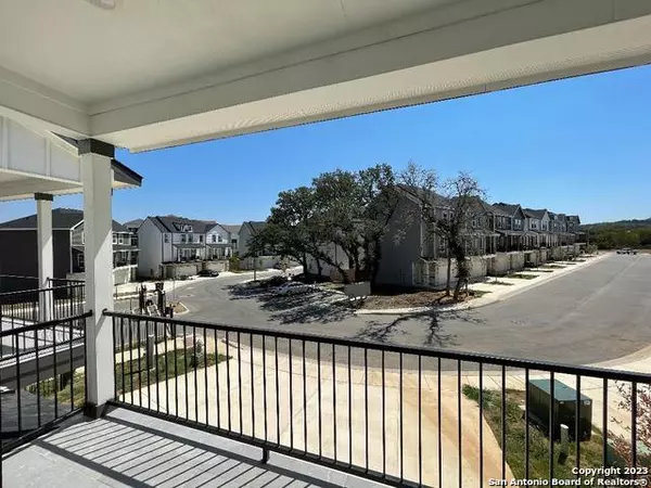 San Antonio, TX 78256,21543 sir walter