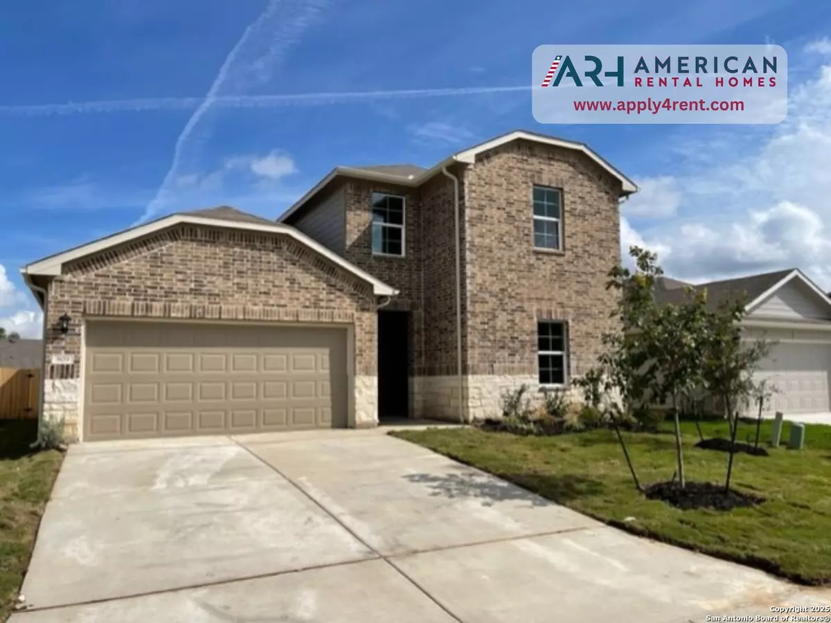 Seguin, TX 78155,909 Armadillo