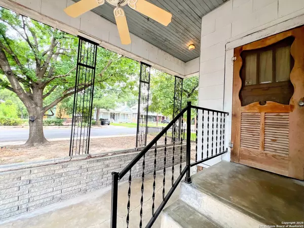 San Antonio, TX 78210-1236,732 GUENTHER ST