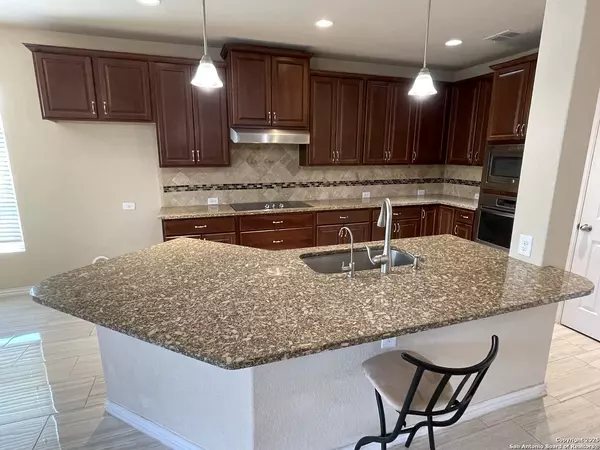 San Antonio, TX 78245,1026 Faith Ranch