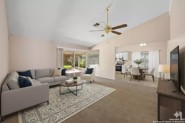 Universal City, TX 78148,8344 HIGHLAND VIEW