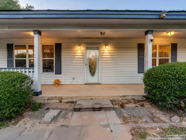 Floresville, TX 78114,429 Ringaskiddy