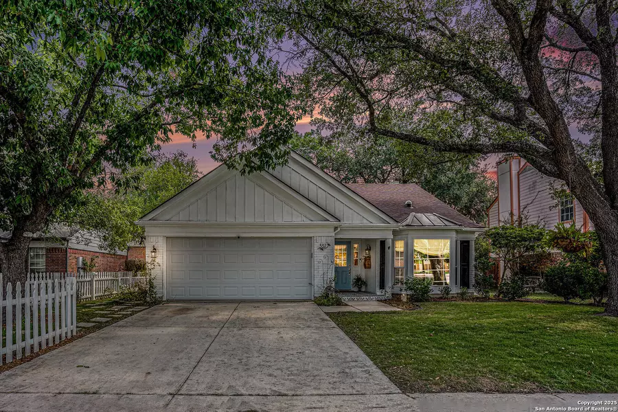 337 Sunrose Ln, Cibolo, TX 78108