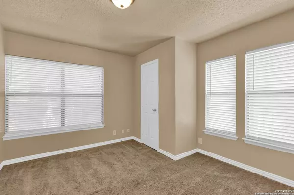 Converse, TX 78109,8103 Grimchester