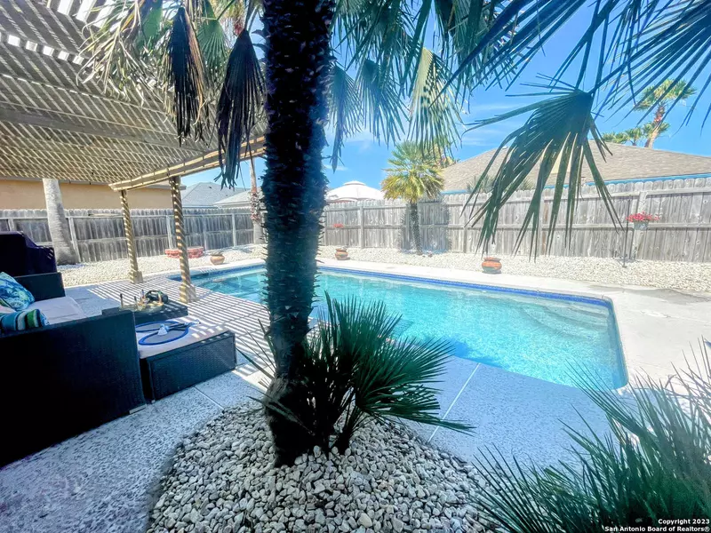 15126 Barataria Dr, Corpus Christi, TX 78418
