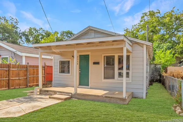 San Antonio, TX 78207,2038 hidalgo