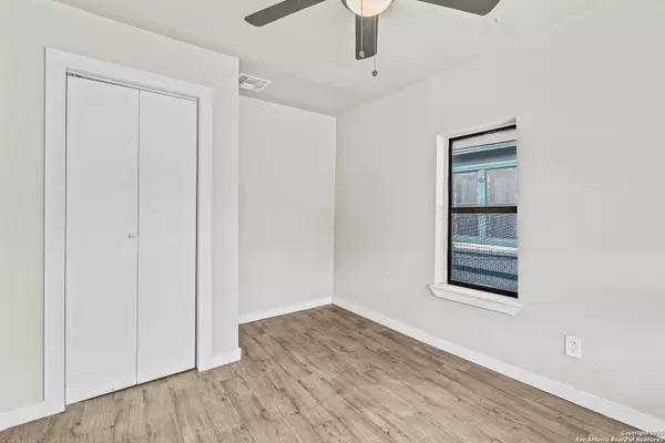 San Antonio, TX 78207,2038 hidalgo