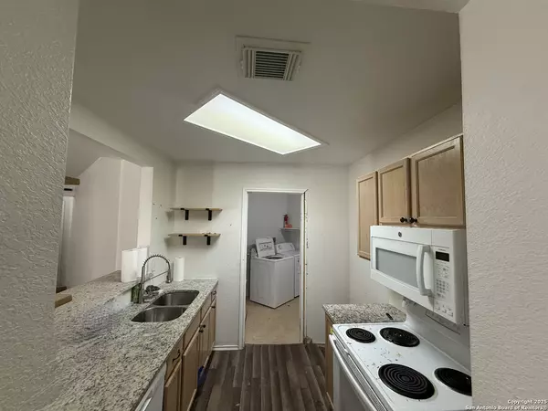 San Antonio, TX 78254,11020 Monahan