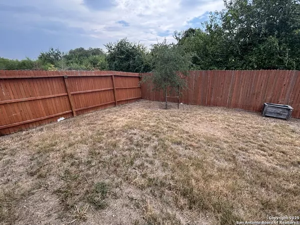 San Antonio, TX 78223,10435 Buescher