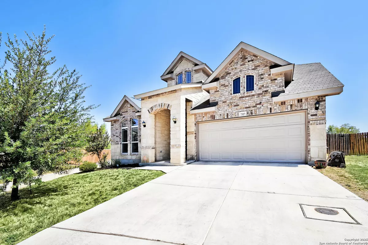 Converse, TX 78109,7327 Lunar Eclipse