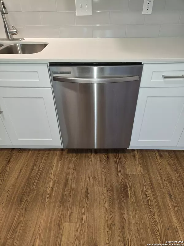 San Antonio, TX 78216,231 silver sands UNIT 5