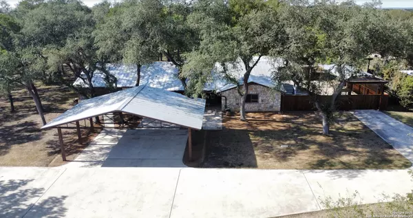 21195 Bat Cave, San Antonio, TX 78266