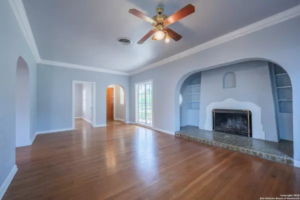 Olmos Park, TX 78212,239 Stanford