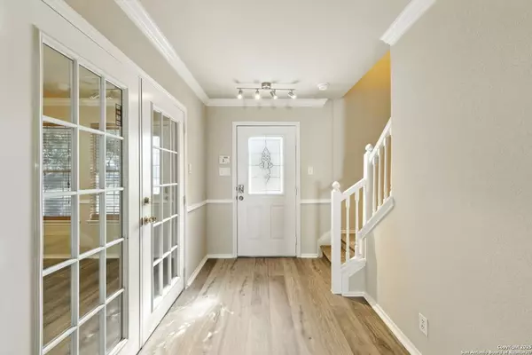 San Antonio, TX 78251,506 Leafy Ridge