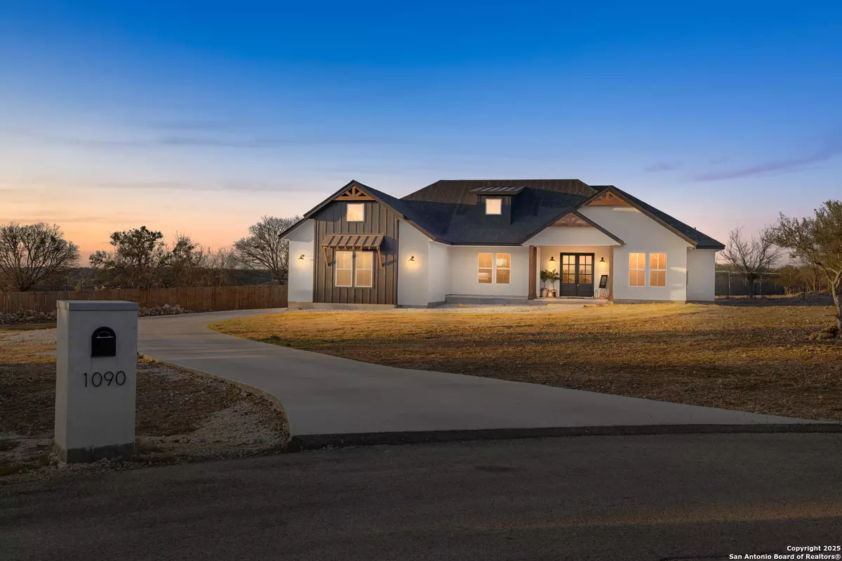 Spring Branch, TX 78070,1090 Pegasus