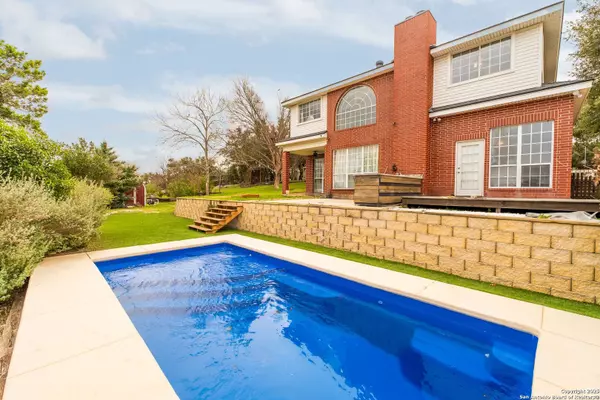 105 breeze, San Antonio, TX 78260