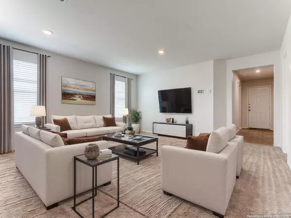 San Antonio, TX 78222,5614 Salado Falls