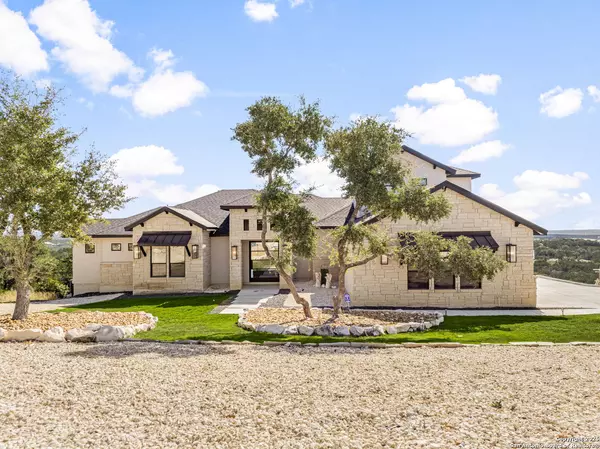 Mico, TX 78056,1848 Private Road 2771