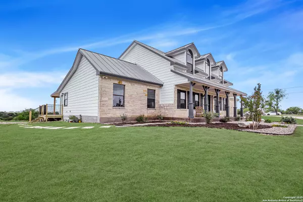 New Braunfels, TX 78132,186 Maverick