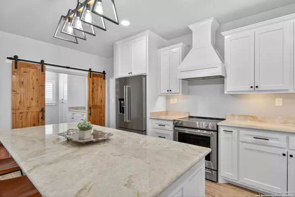 Uvalde, TX 78801,21 Hope Place