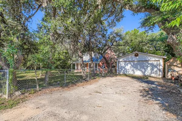 Helotes, TX 78023,17685 Morningside
