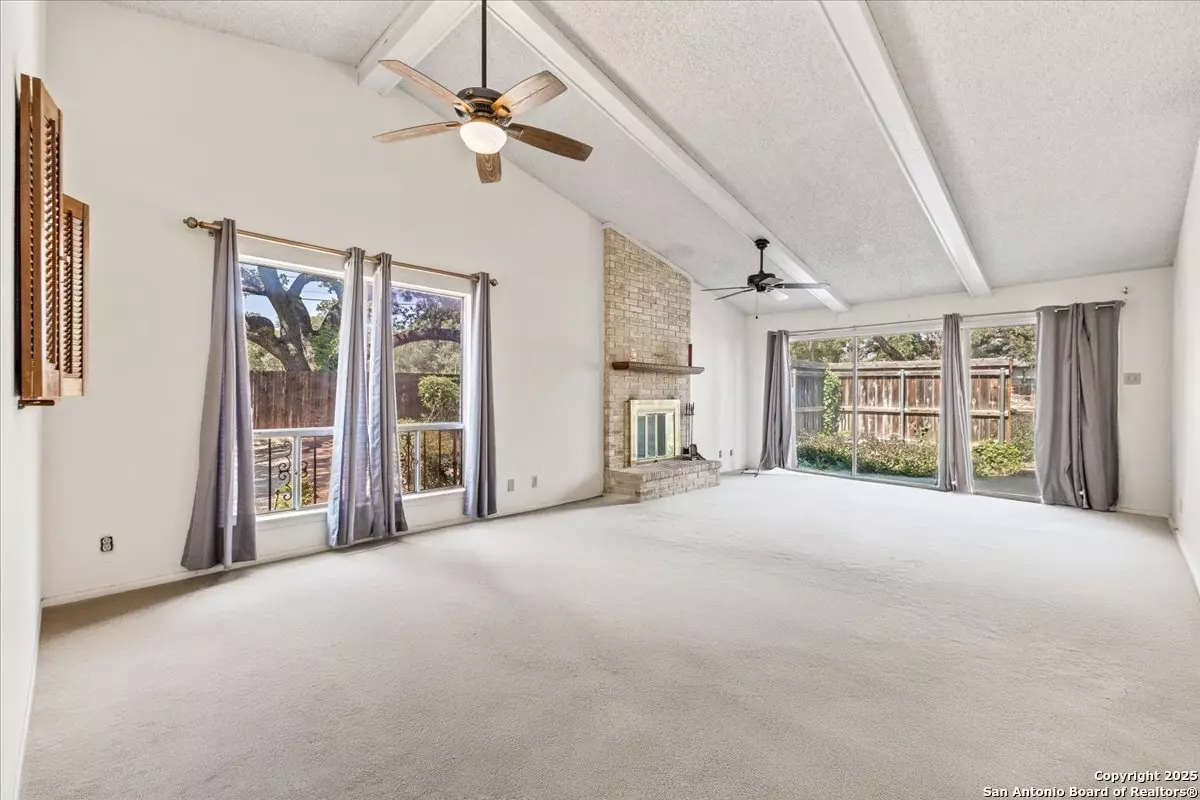 San Antonio, TX 78230,11303 Vance Jackson UNIT F4