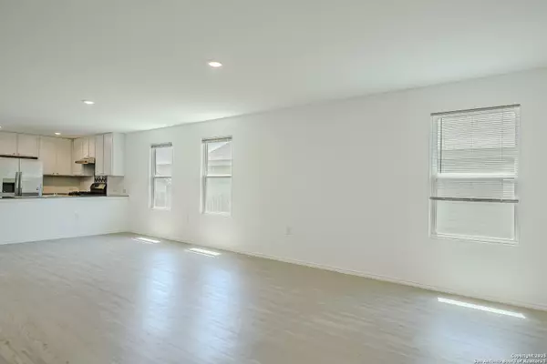 San Antonio, TX 78224,10022 Kersey Mill