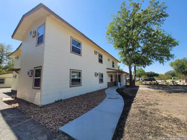 San Antonio, TX 78228,236 Senisa