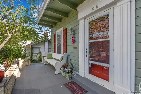 San Antonio, TX 78212,818 W Magnolia