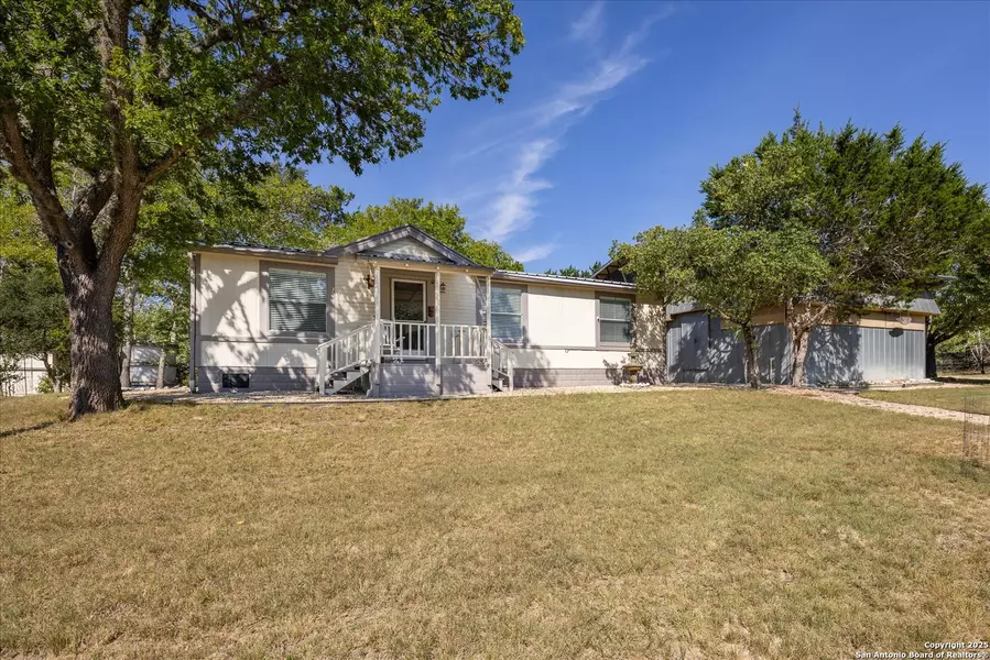 363 Elm Pass II Road, Center Point, TX 78010