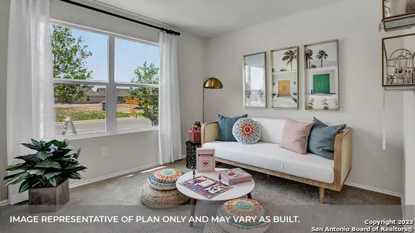 Seguin, TX 78155,715 PRINCE ALBERT