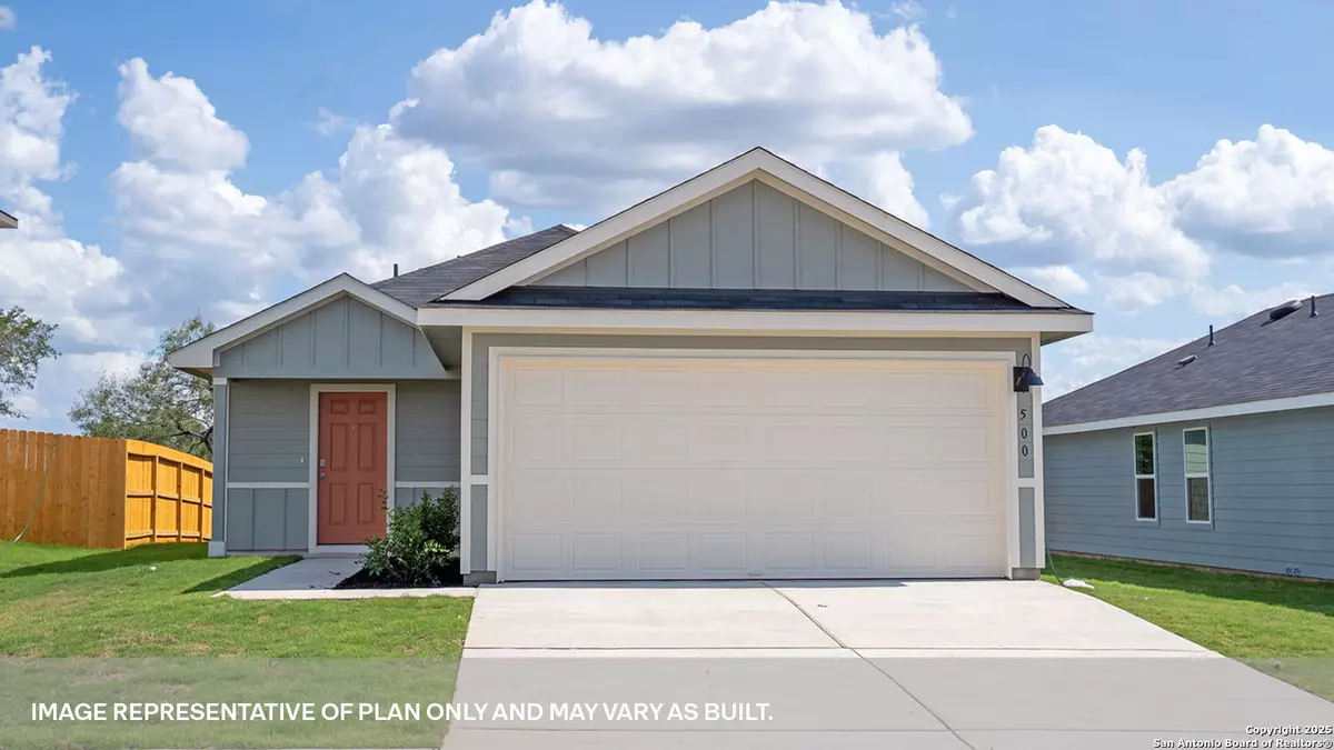 Seguin, TX 78155,1010 INDIAN WAY