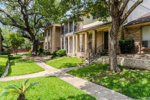 San Antonio, TX 78230,11303 Vance Jackson UNIT H2