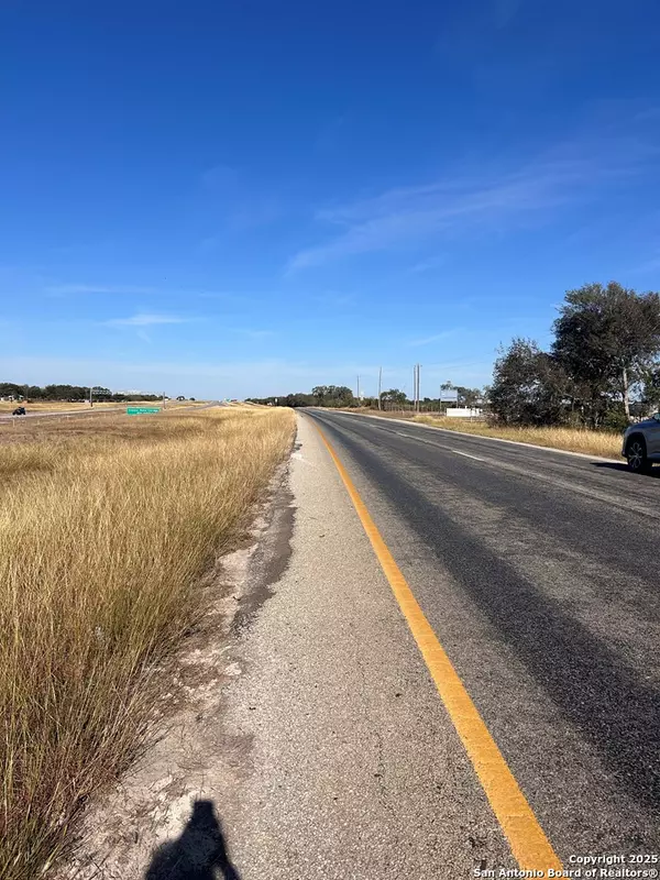 Beeville, TX 78102,1130 US Highway 181 Frontage Rd.