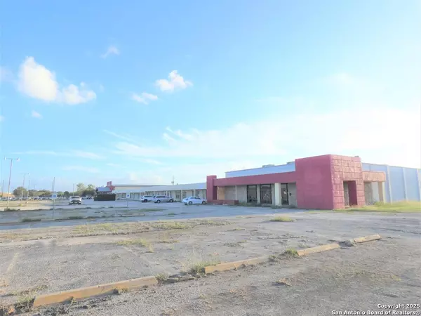 Beeville, 78102,1703 Hwy 181 Bypass  Rd