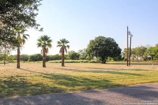 Beeville, 78102,7617 CHARCO RD