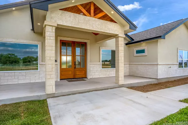 San Antonio, TX 78223,16211 county road 350