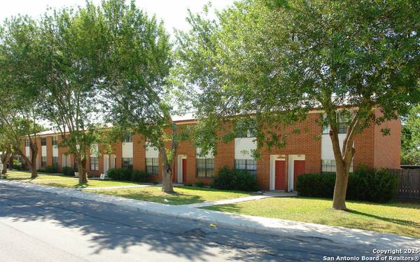 230 Wright UNIT 2, Universal City, TX 78148
