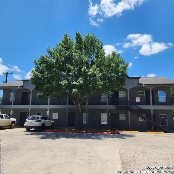 1702 Craig Pl, San Antonio, TX 78201