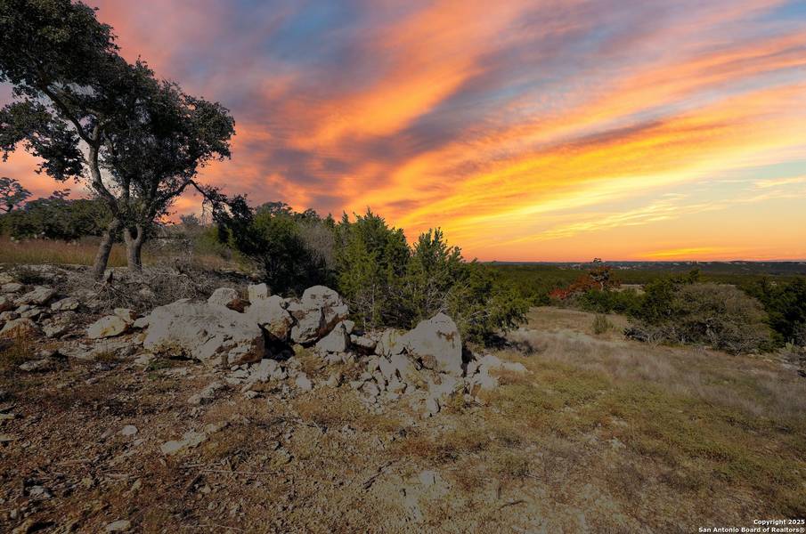 2211 san jose, Canyon Lake, TX 78133