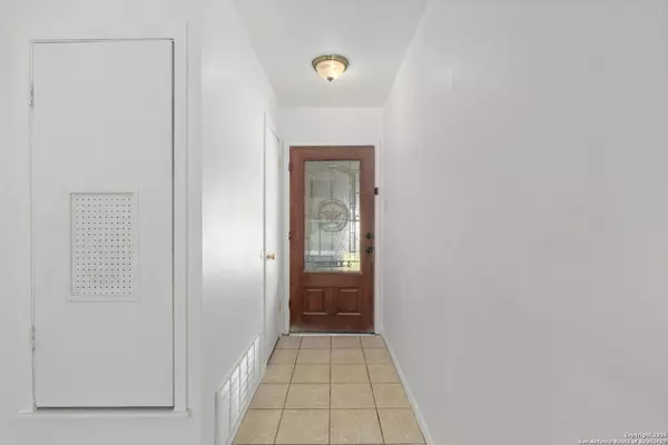 San Antonio, TX 78217,3326 Easy Bend Dr