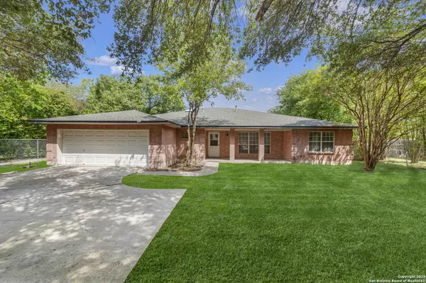 4231 Woodburn, San Antonio, TX 78218