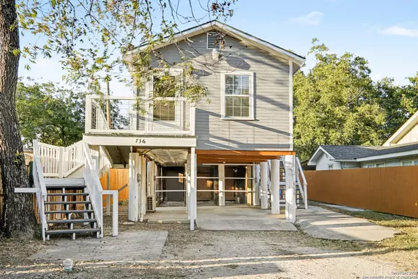 Seguin, TX 78155,736 Salinas