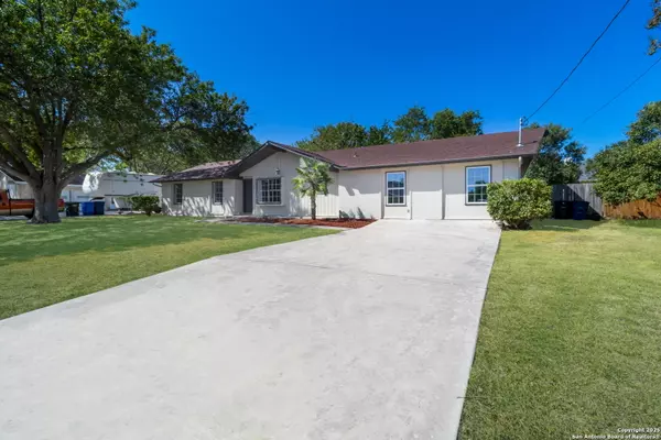 New Braunfels, TX 78130,1190 Hollyhock Ln