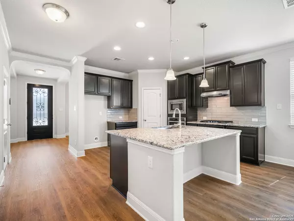 San Antonio, TX 78213,10715 Ysamy Way