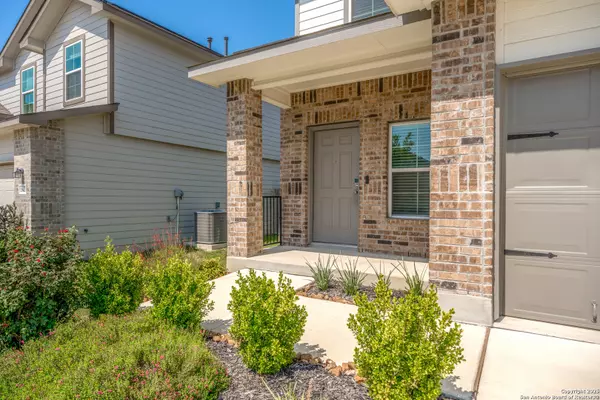 Von Ormy, TX 78073,15619 Garam